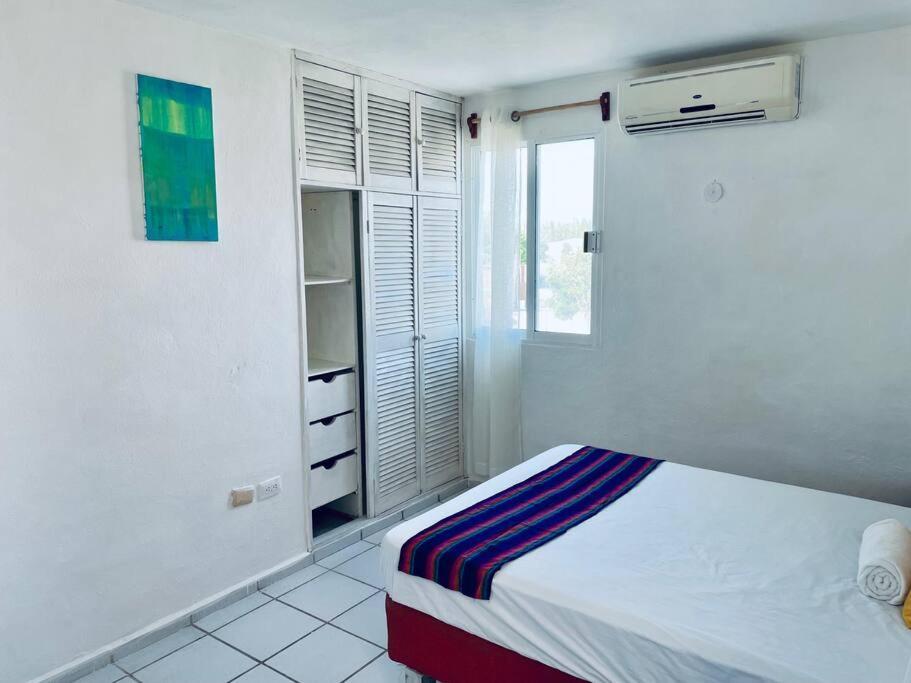 Punta Me Apartments & Rooms Near The Punta Sam Ferry Beach Cancún Buitenkant foto