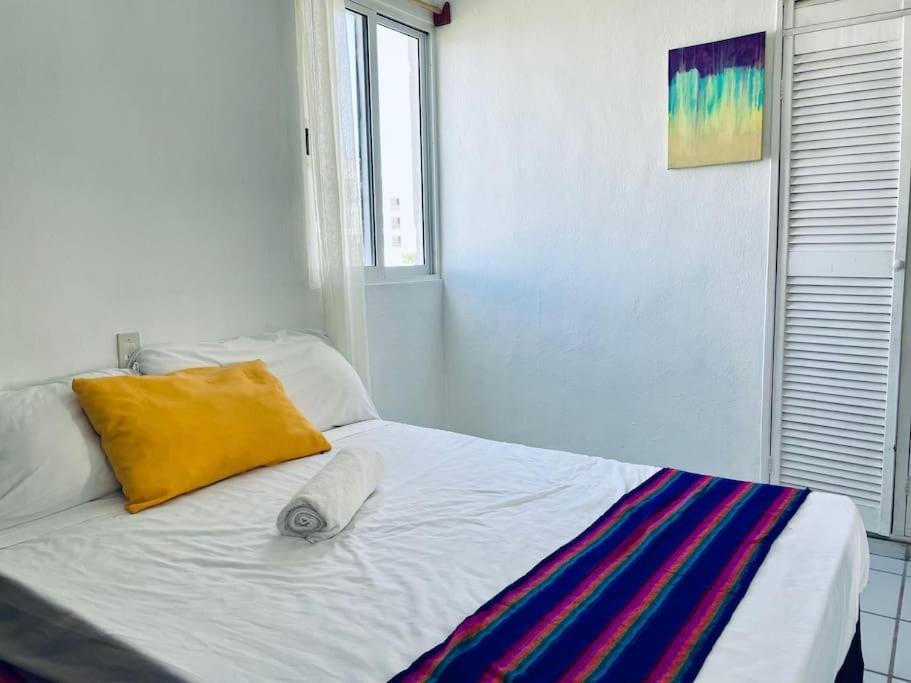 Punta Me Apartments & Rooms Near The Punta Sam Ferry Beach Cancún Buitenkant foto